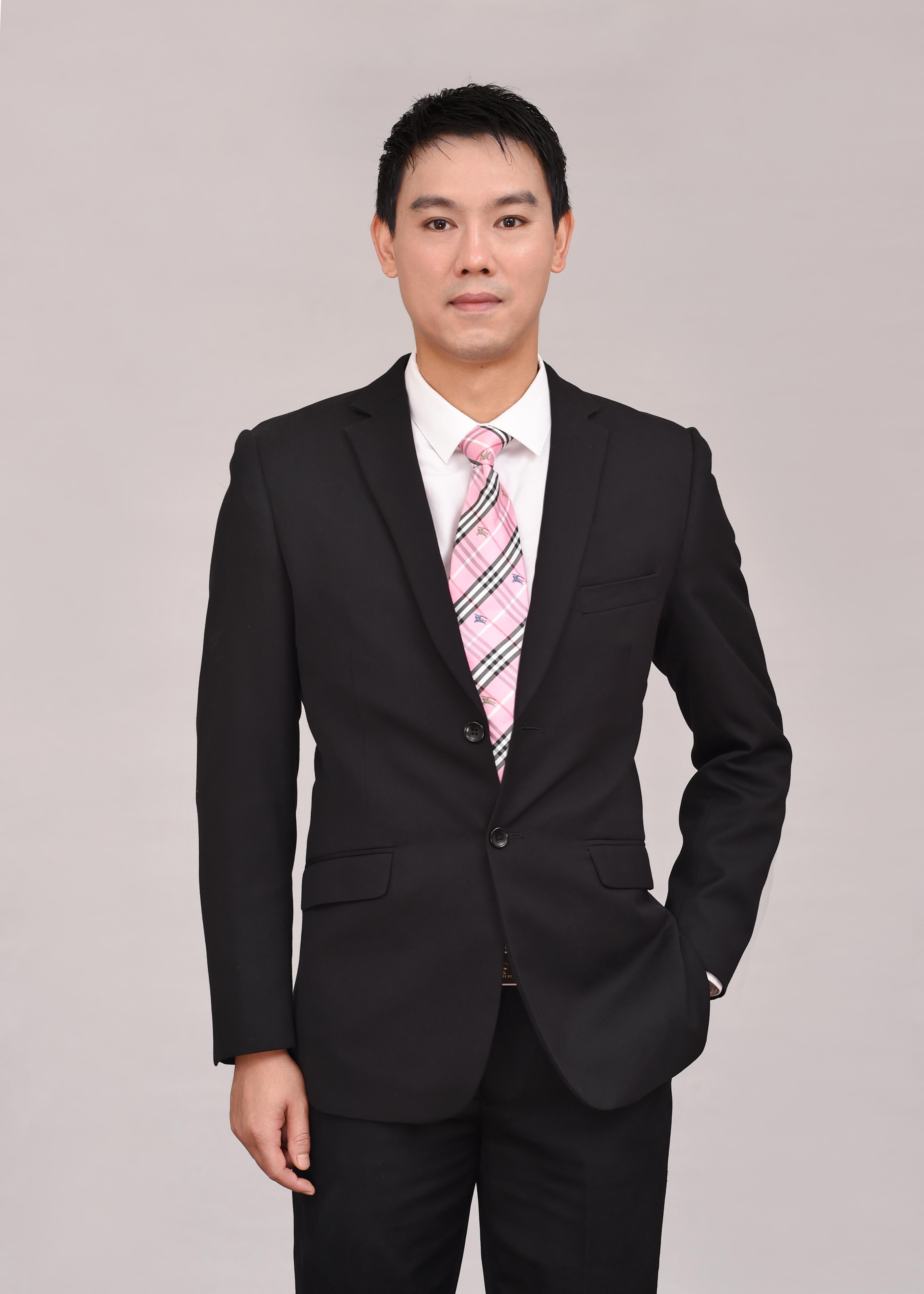 姜水英 调色与视觉增强负责人